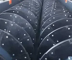 Helezon Konveyör: Malzemelerin Taşınması için Mekanik Bir Taşıma Sistemi